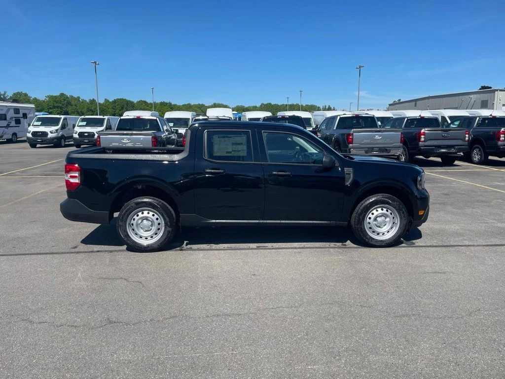 Used 2026 Shadow Black Ford XL image 4