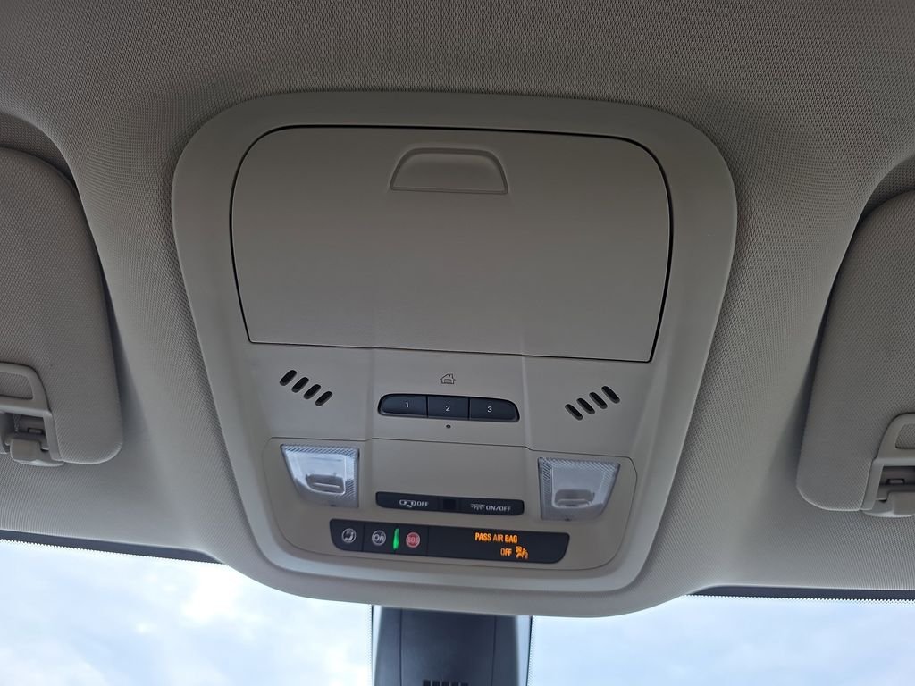 Used 2020 White Buick Premium Group image 28
