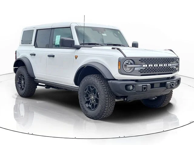 New 2026 Oxford White Ford Badlands image 3