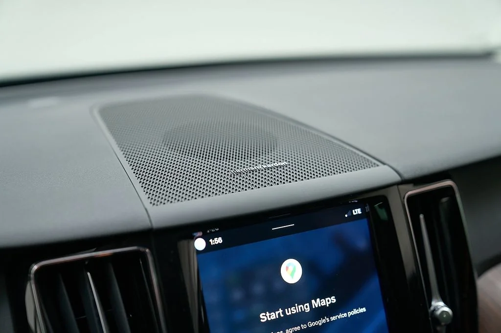 Certified Used 2024 Vapour Grey Volvo Plus image 16