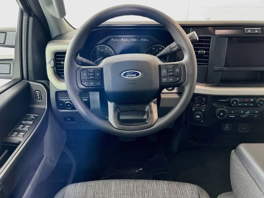 New 2026 Oxford White Ford XLT image 23