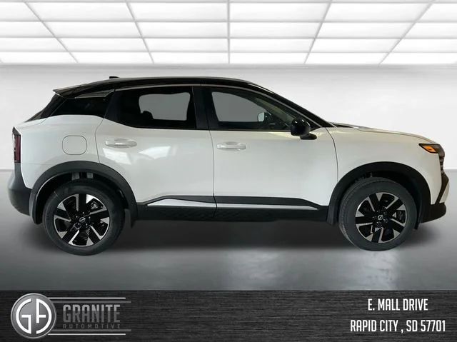 2025 Nissan Kicks SV AWD - Photo 5