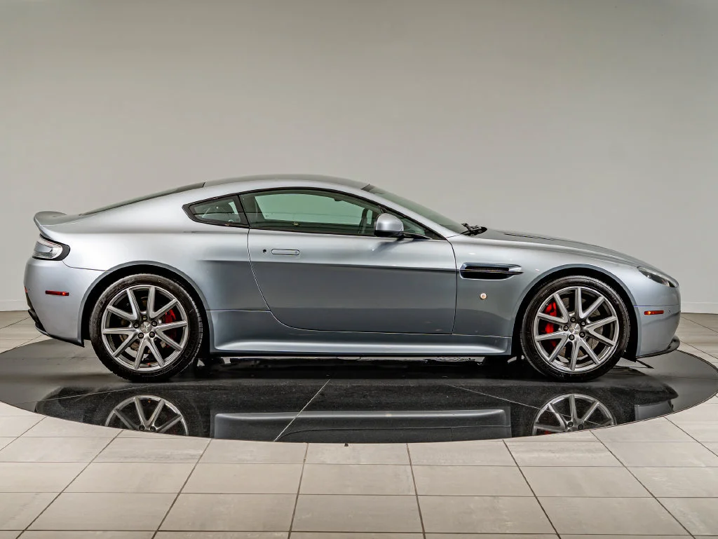 Used 2015 Skyfall Silver Aston Martin  image 4