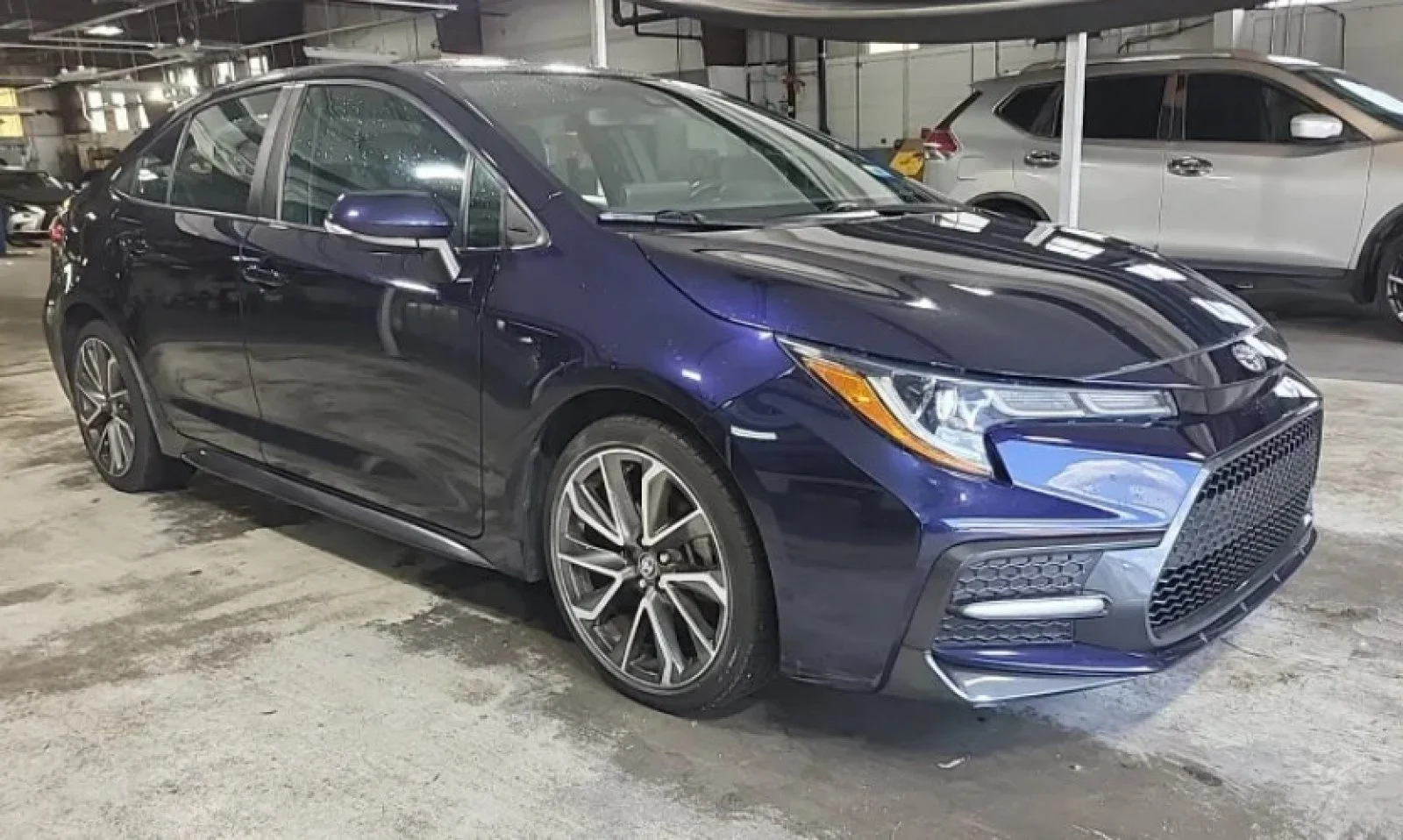 Used 2022 Blueprint Toyota SE image 4