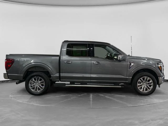 Used 2025 Gray Ford Lariat image 2