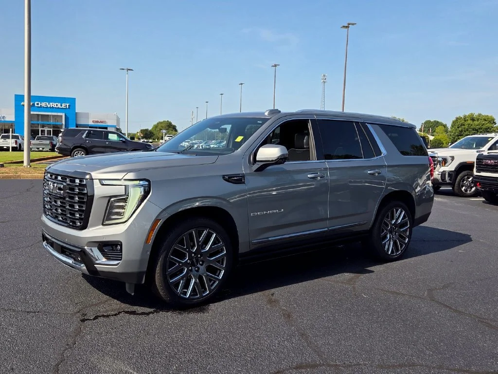 Used 2026 Sterling Metallic GMC Denali Ultimate image 3