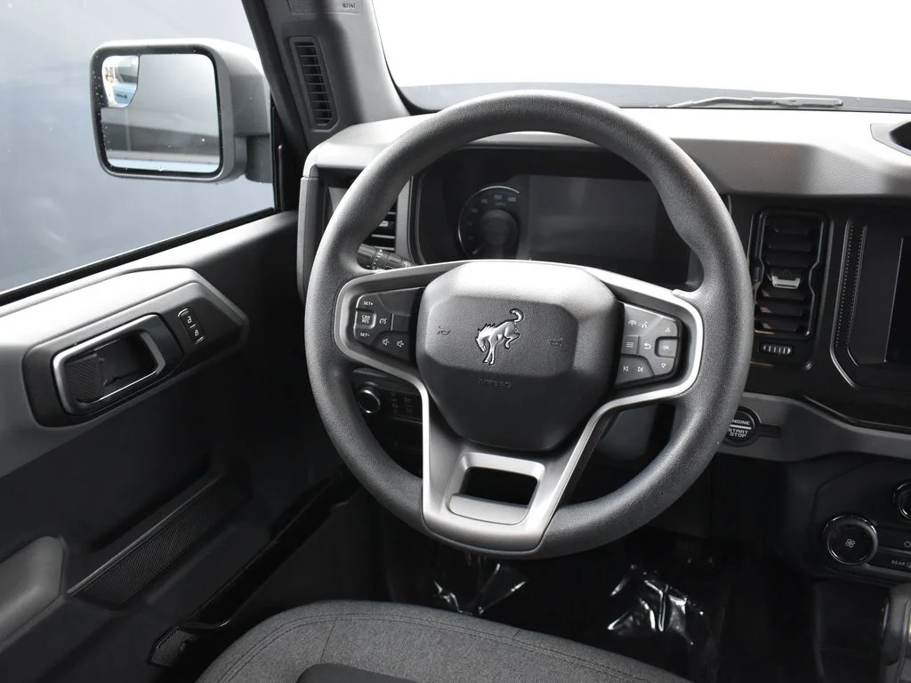 2022 Ford Bronco 4-Door Base - Photo 18