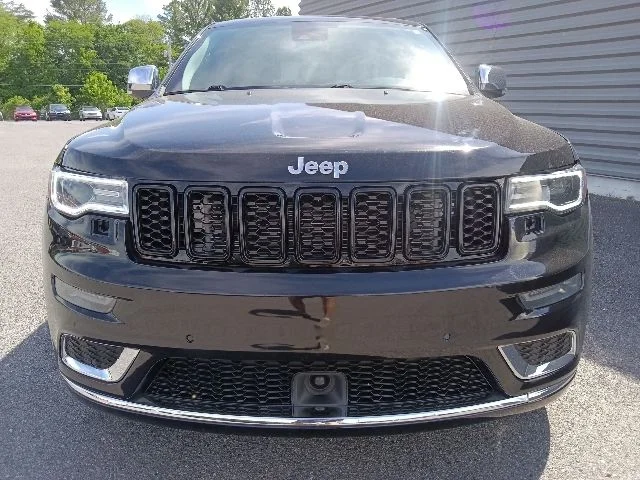 Used 2020 Black Jeep Summit image 8