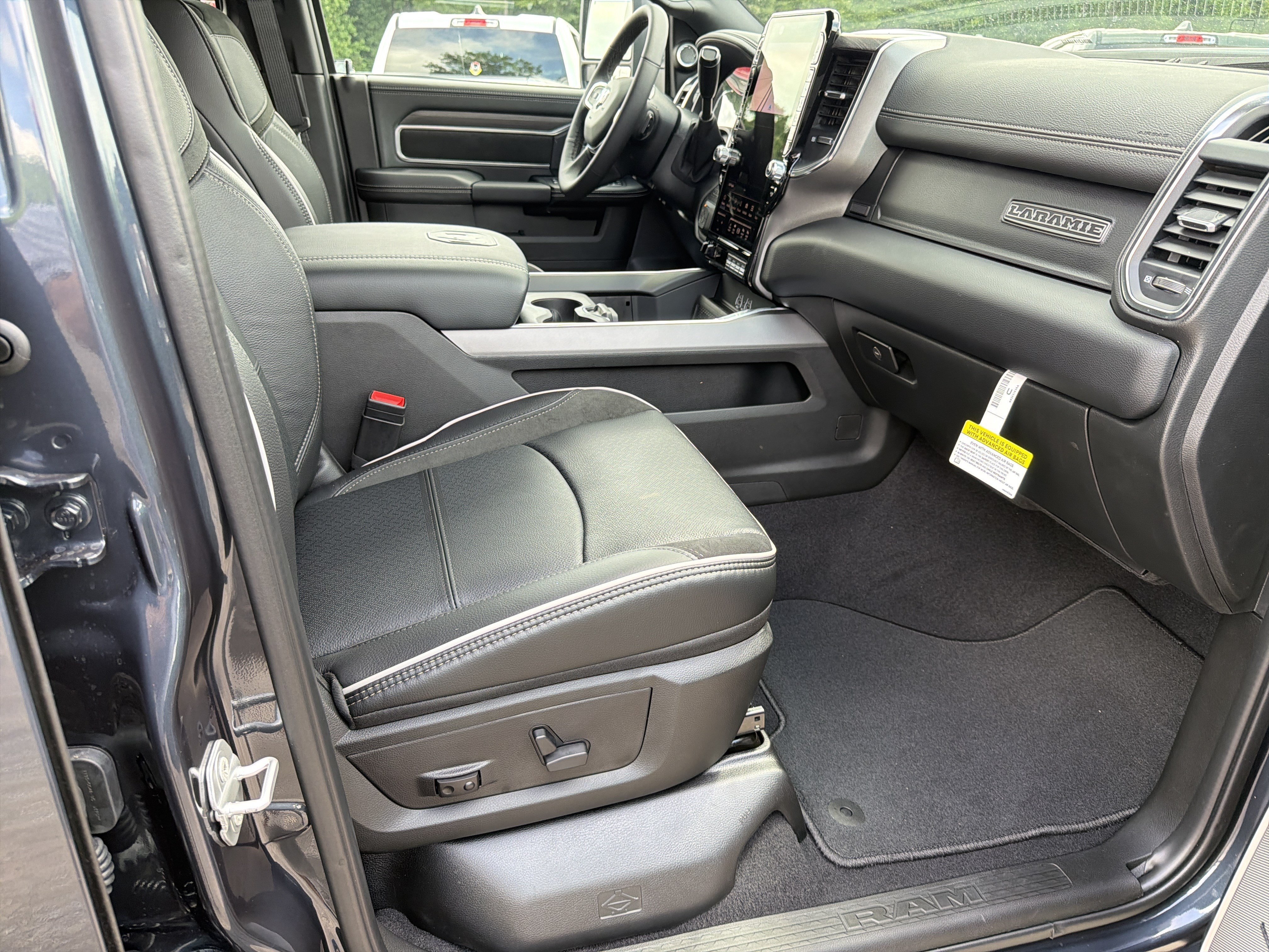 New 2026 Forged Blue Metallic Exterior Paint RAM Laramie image 15
