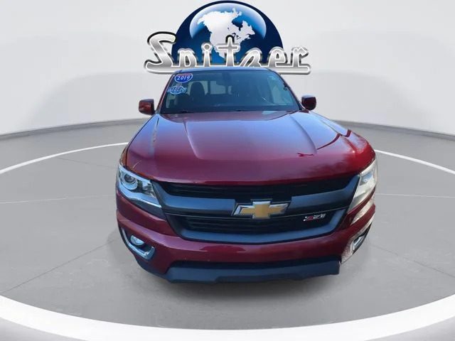 Used 2019 Red Chevrolet Z71 image 3