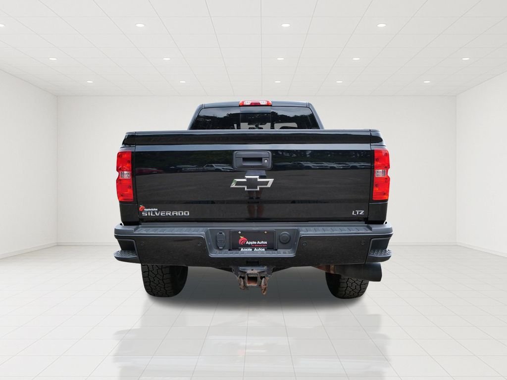 Used 2018 Black Chevrolet LTZ image 5
