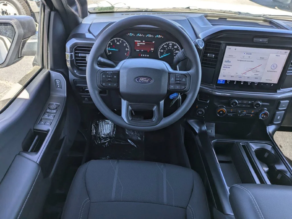 New 2026 Oxford White Ford STX image 16
