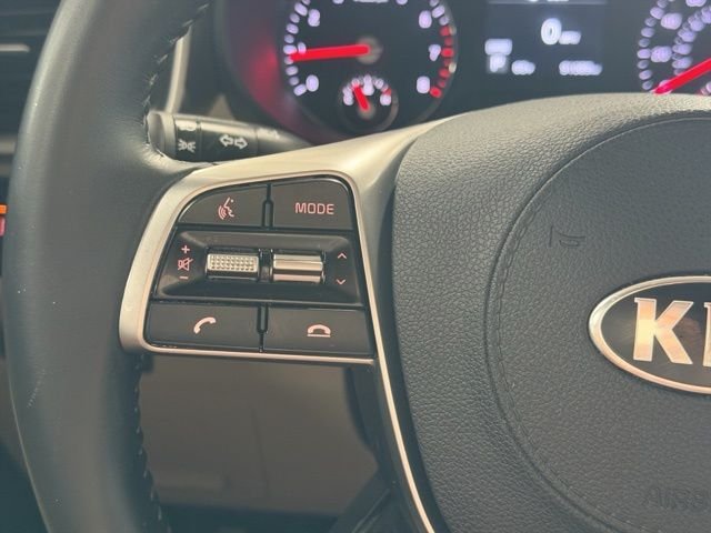 Used 2019 Purple Kia LX image 30