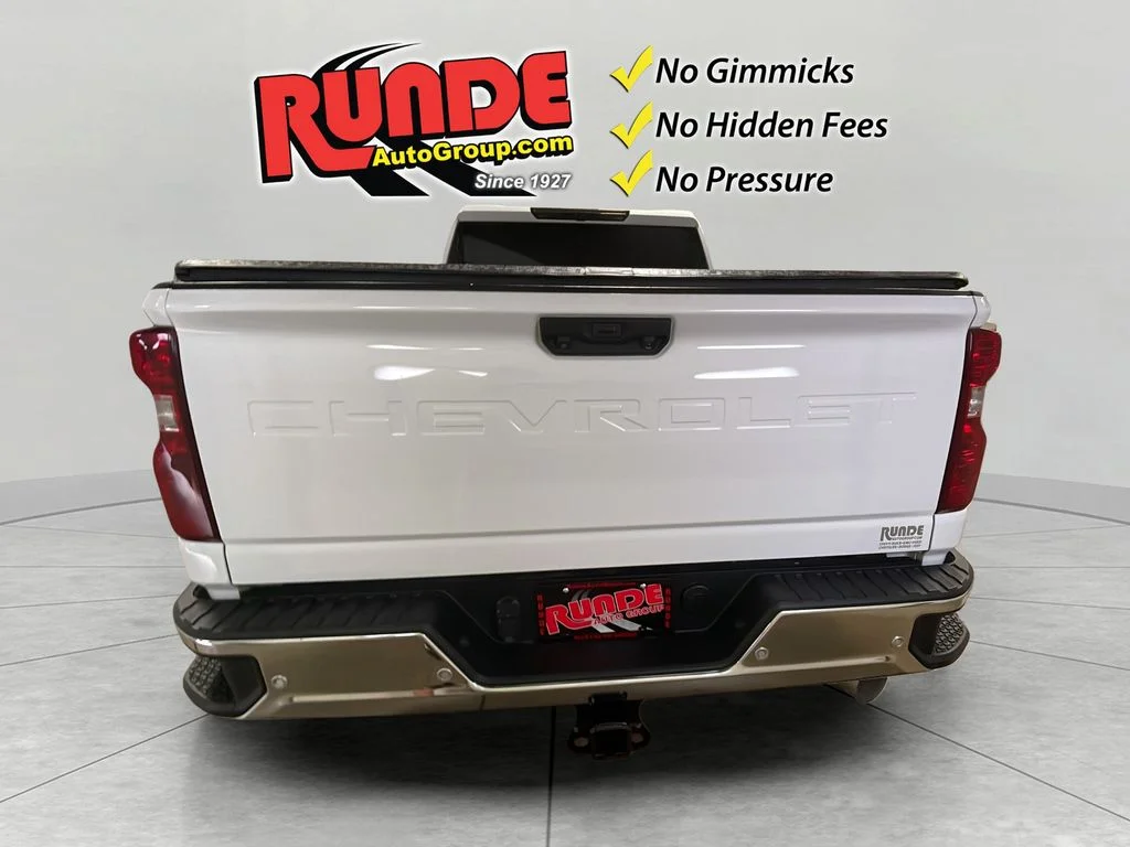 Used 2021 Summit White Chevrolet LT image 5