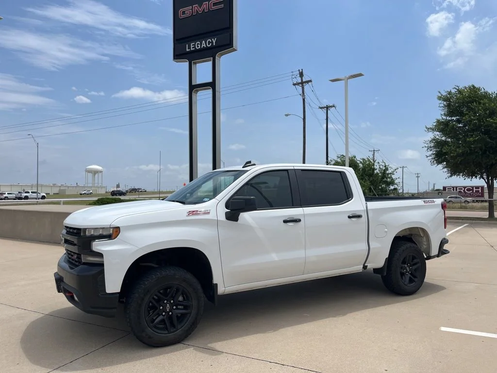 2021 Chevrolet Silverado 1500 LT Trail Boss 4X4 Crew Cab Short Box's photo