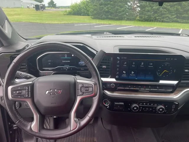 Used 2022 Dark Ash Metallic Chevrolet RST image 14
