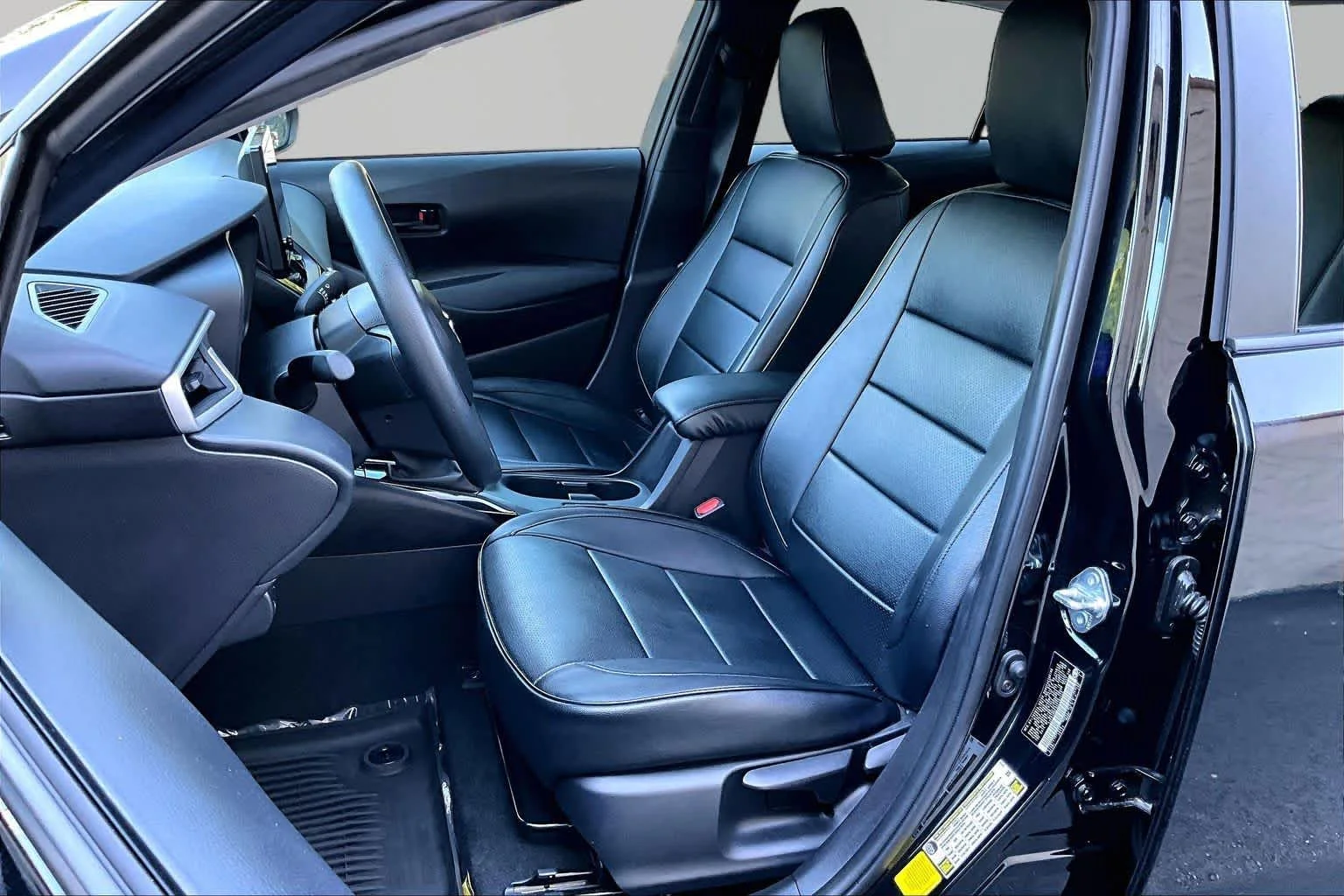 Used 2025 Midnight Black Metallic Toyota LE image 15