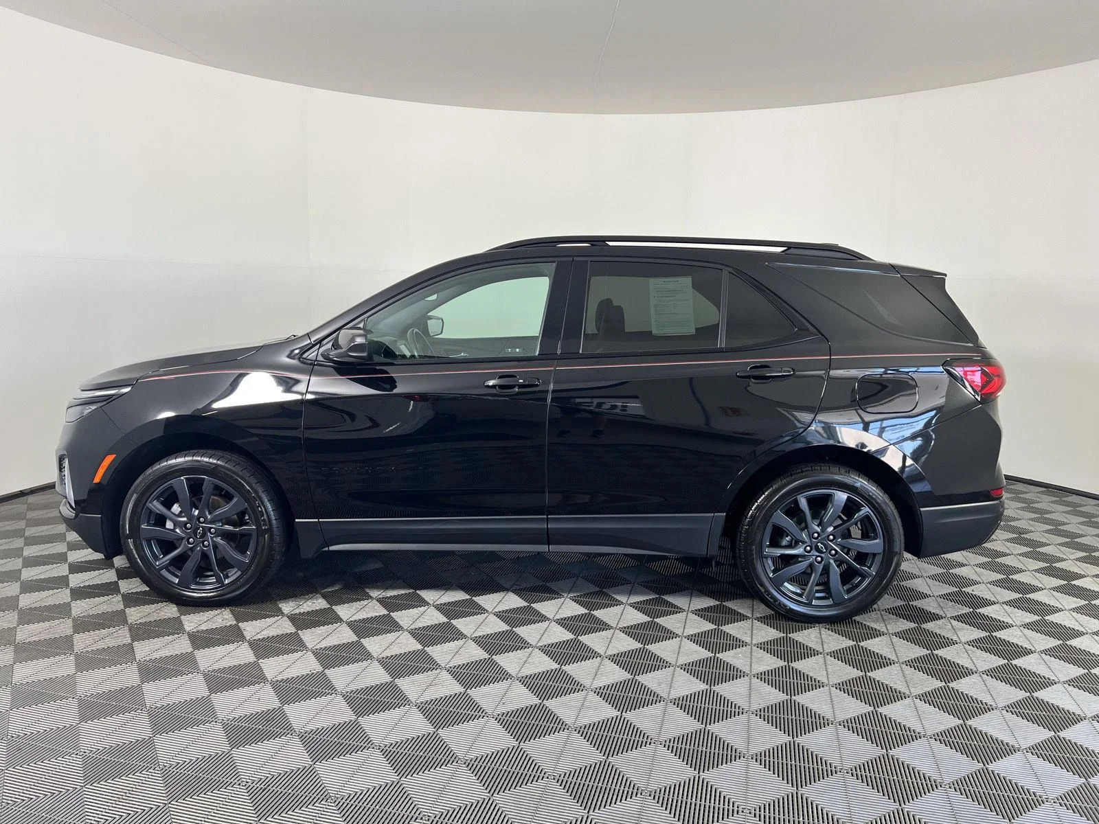 Used 2024 Mosaic Black Metallic Chevrolet RS image 26
