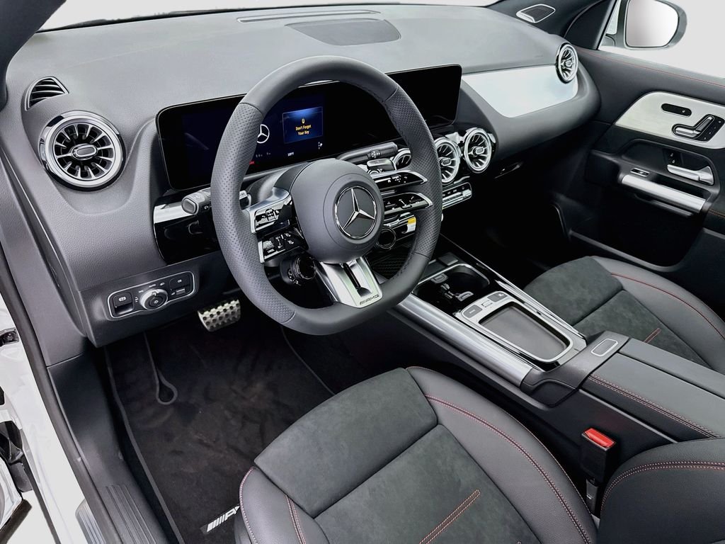 New 2026 Polar White Mercedes-Benz GLA 35 AMG® image 10