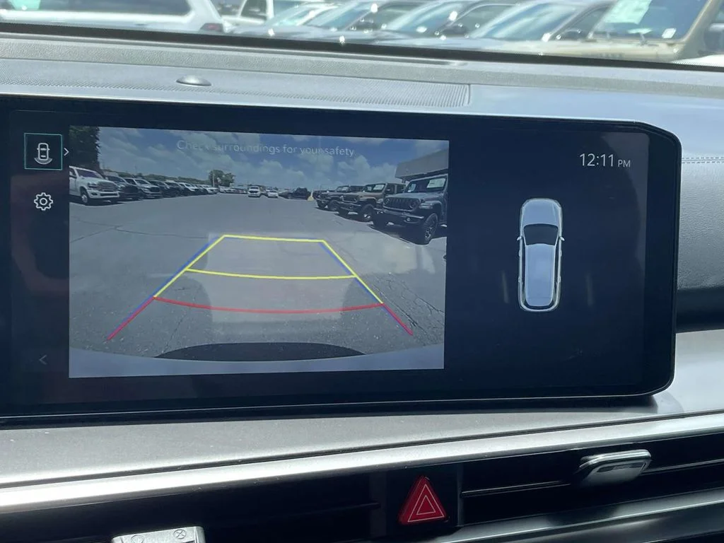 Used 2025 White Kia EX image 36
