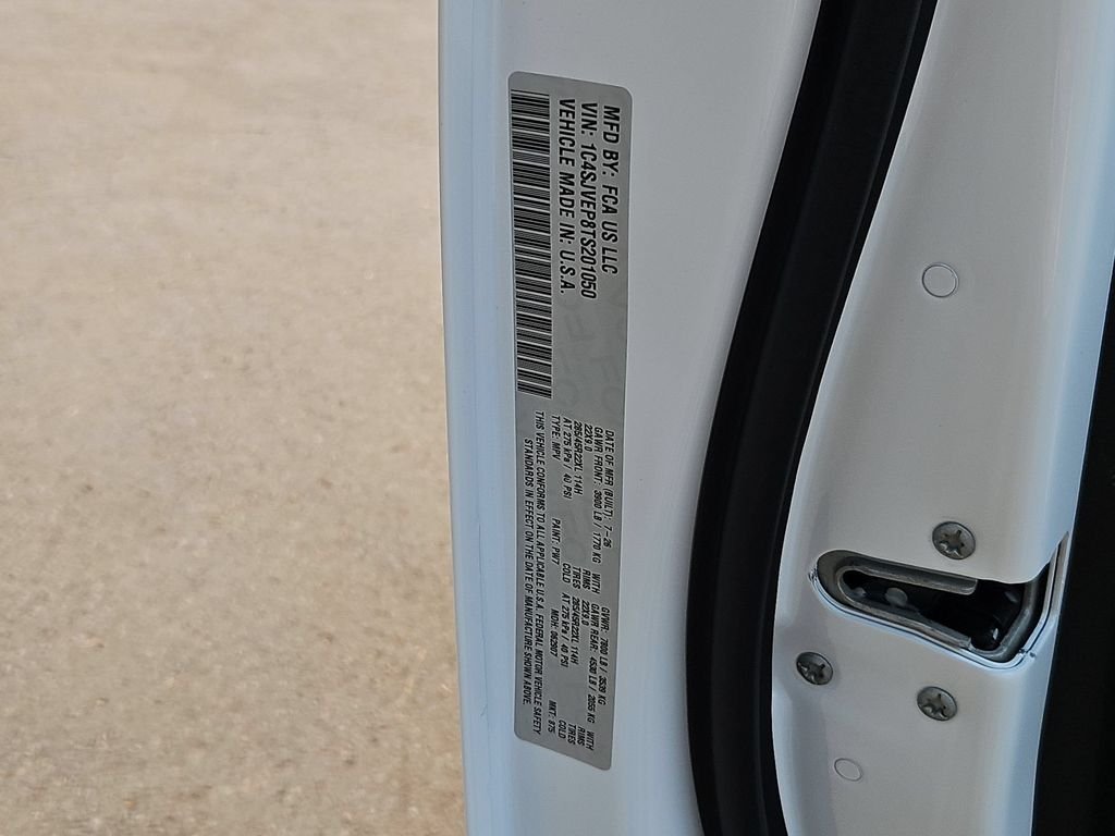 New 2026 Bright White Clearcoat Jeep Summit Obsidian image 29