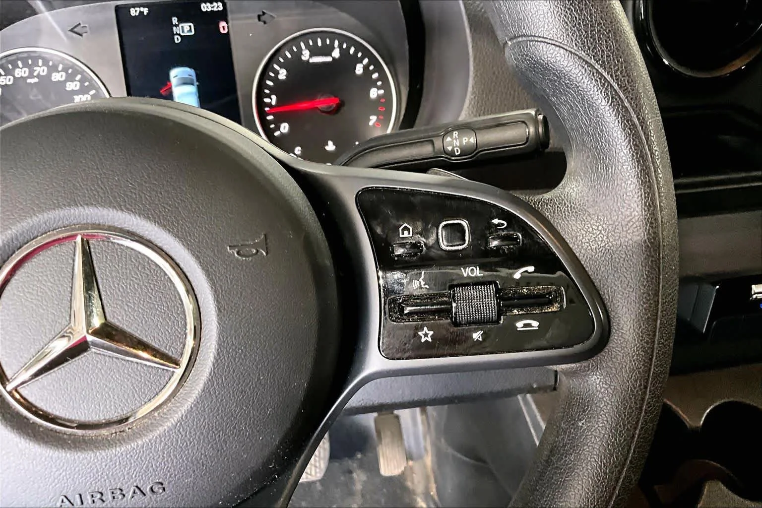 Used 2023 Arctic White Mercedes-Benz  image 20