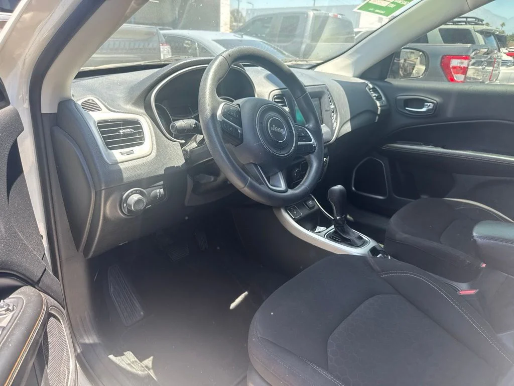 Used 2021 White Jeep Sport image 5