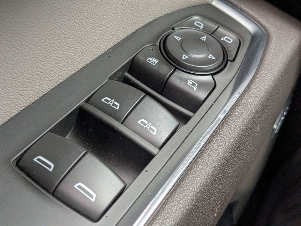 2026 GMC Sierra 1500 SLT - Photo 24