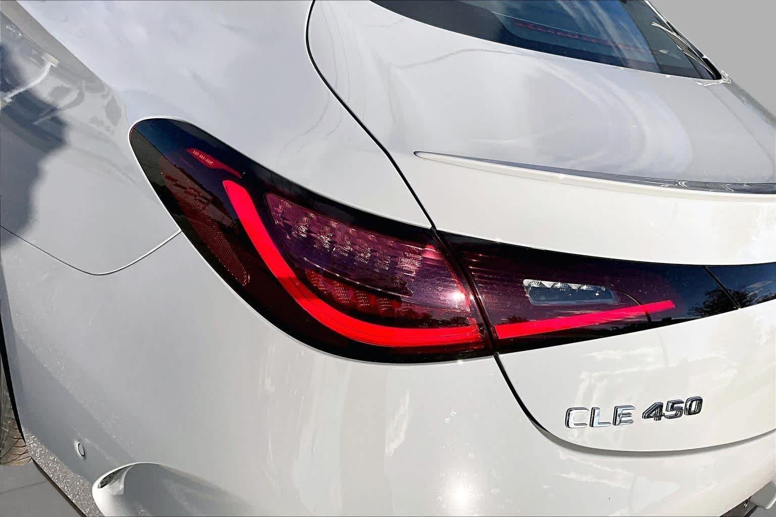 New 2027 MANUFAKTUR Alpine Grey Mercedes-Benz CLE 450 image 6