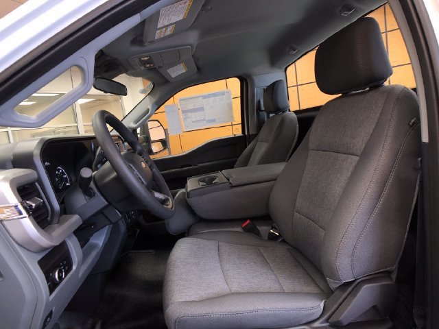 New 2027 Oxford White Ford F-250® XL image 10