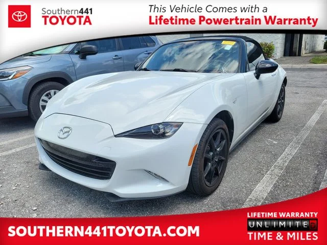 Used 2021 White Mazda Sport image 1