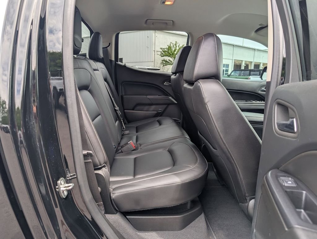 Used 2022  Chevrolet ZR2 image 19