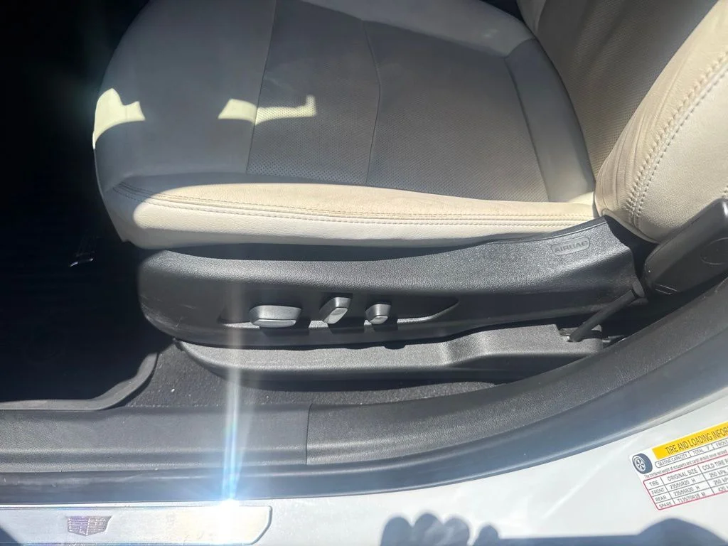 Used 2021 White Cadillac Sport image 11