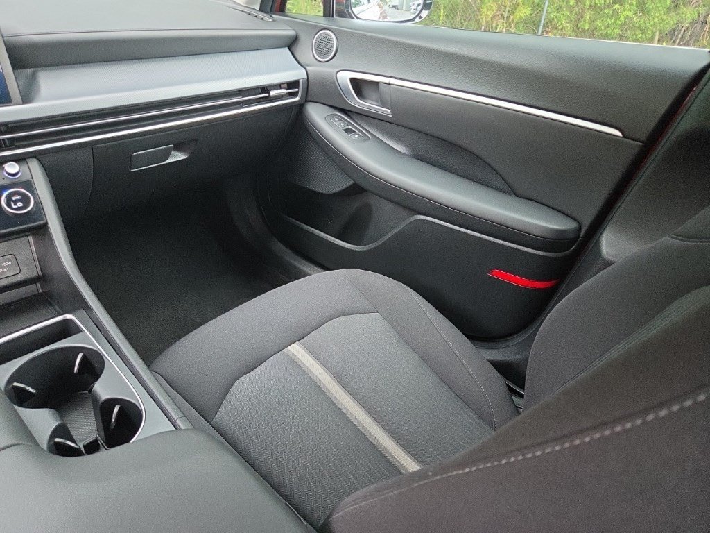 Certified Used 2025 Ultimate red Hyundai SEL image 28