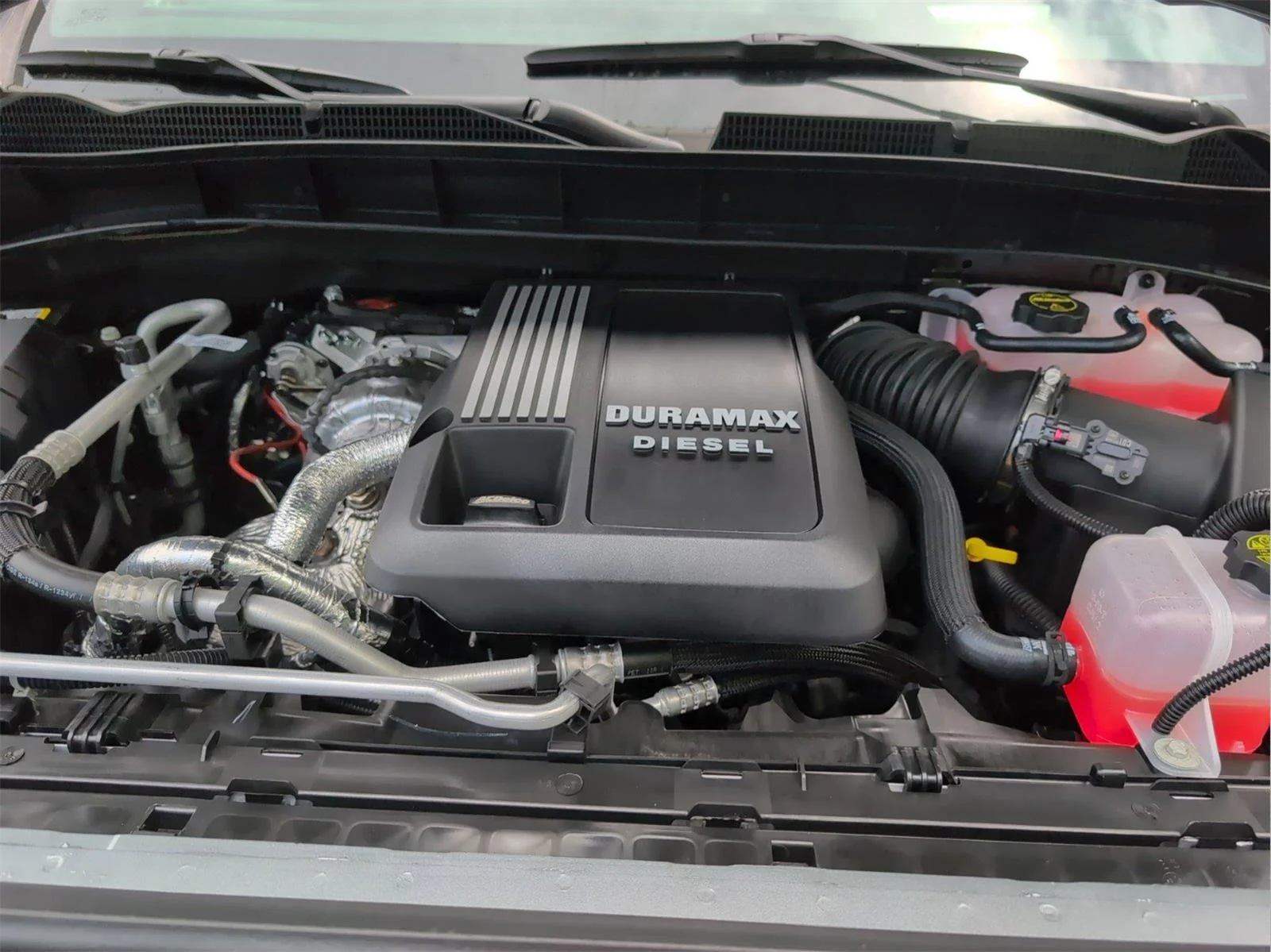 New 2026 Sterling Metallic GMC Denali Ultimate image 32
