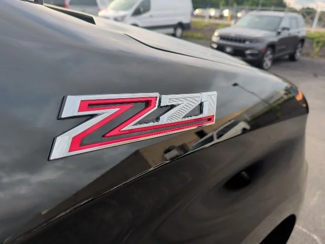 Used 2022 Black Chevrolet LT image 6