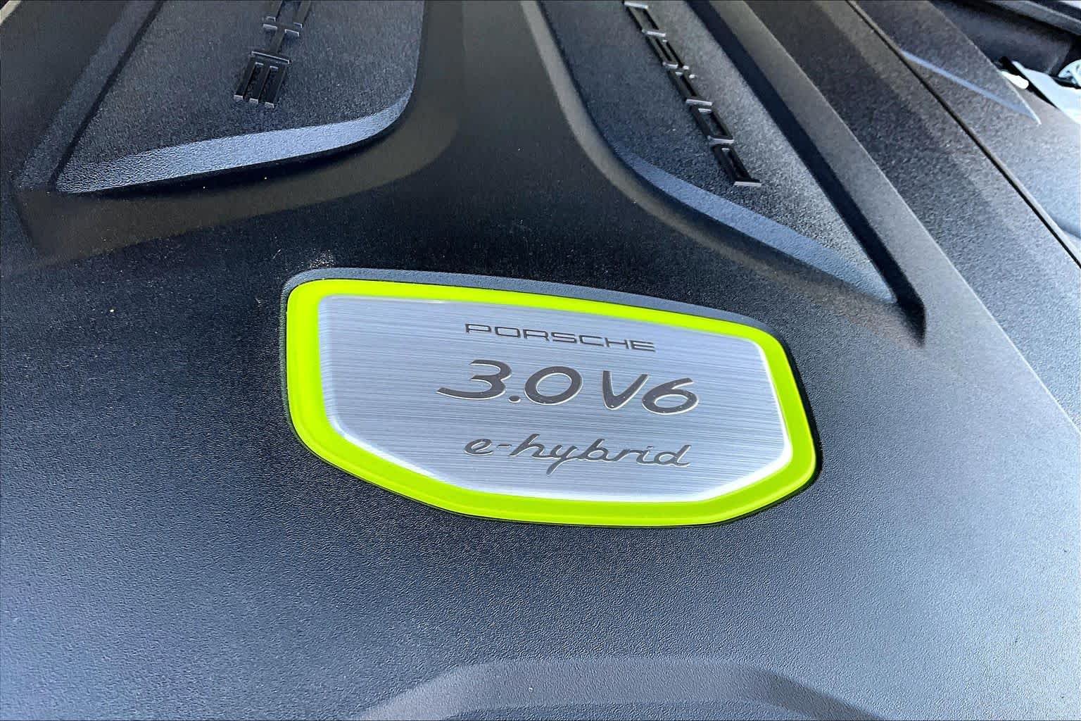 Certified Used 2020 White Porsche E-Hybrid image 24
