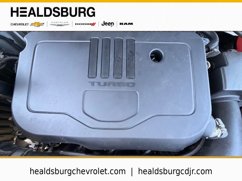 Used 2023 Silver GMC SLE image 25