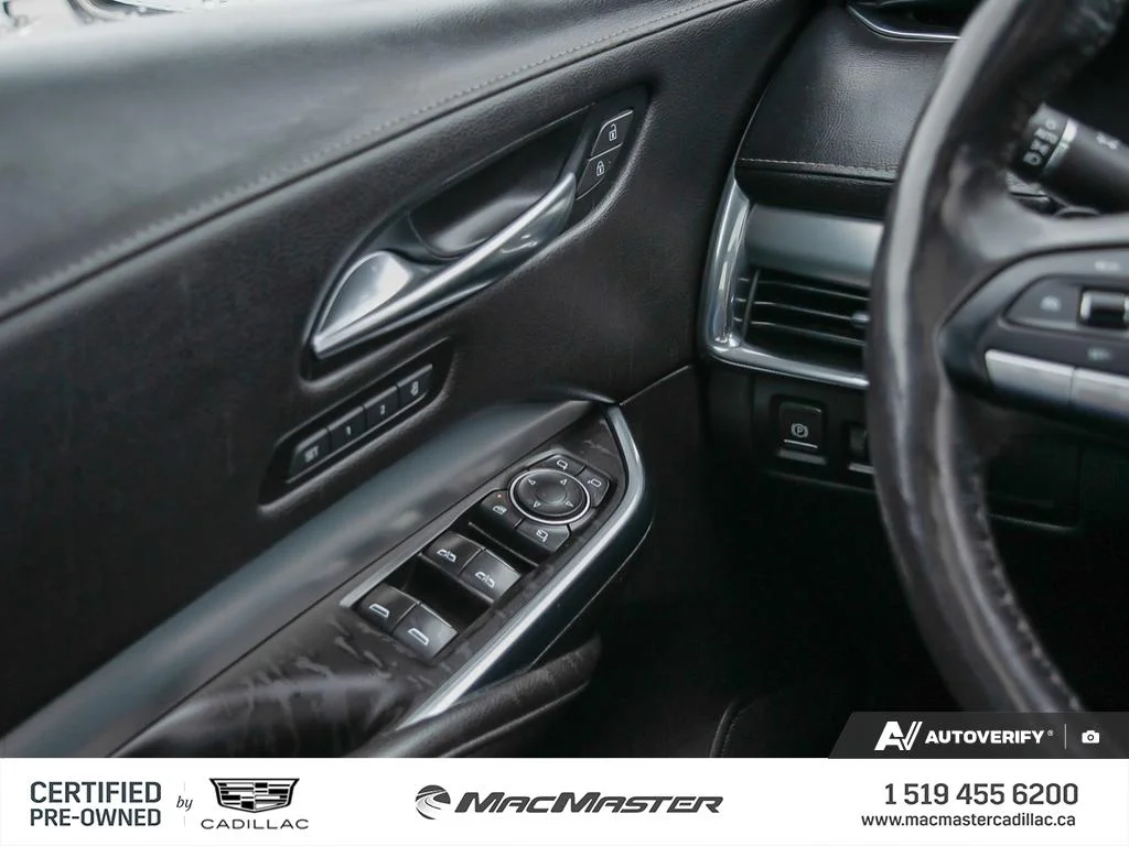 Used 2020  Cadillac Premium Luxury image 19