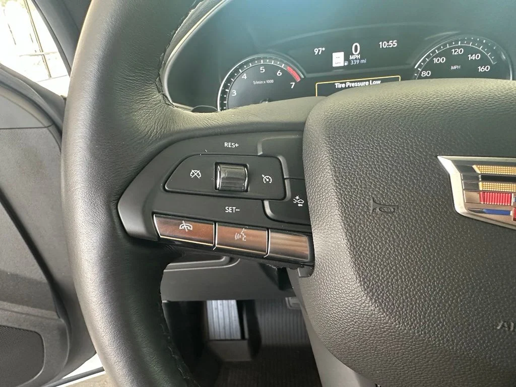 Used 2023 White Cadillac Luxury image 19