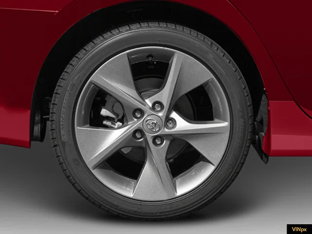 Used 2013 Magnetic Gray Metallic Toyota SE image 10