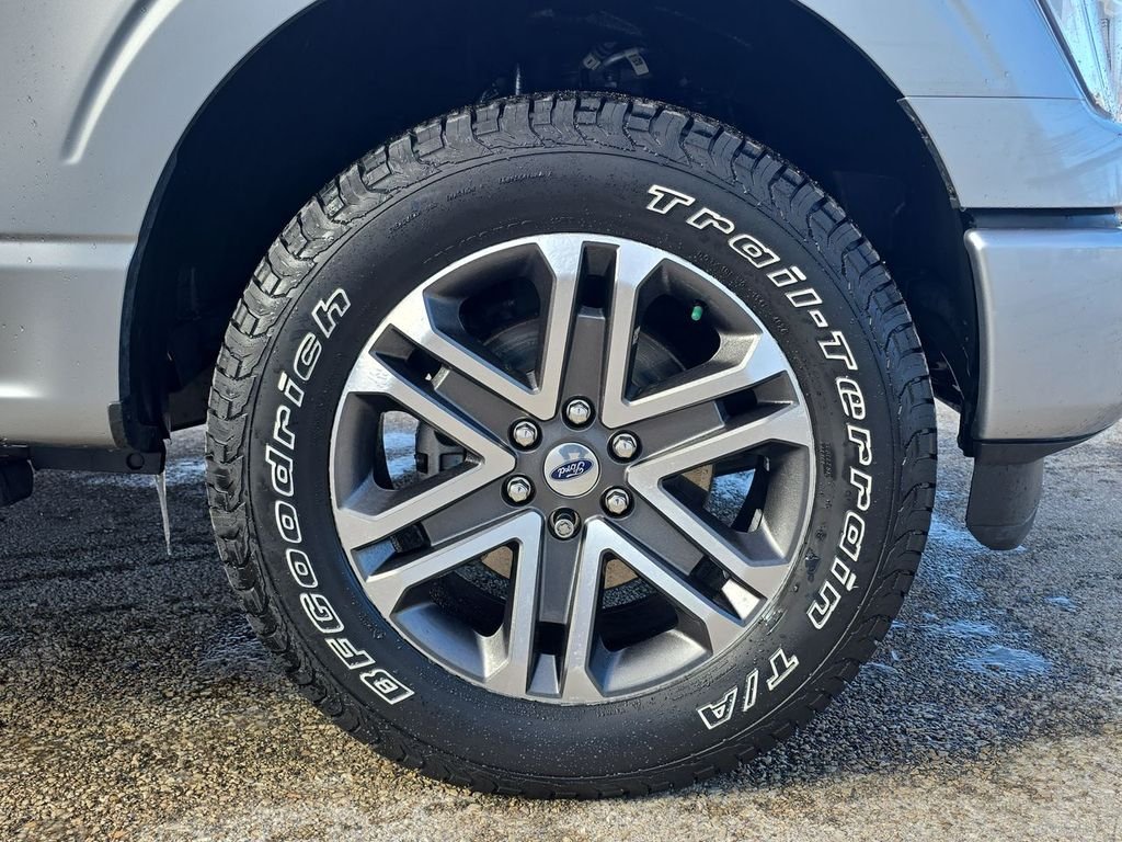 Used 2022 Silver Ford XL image 34