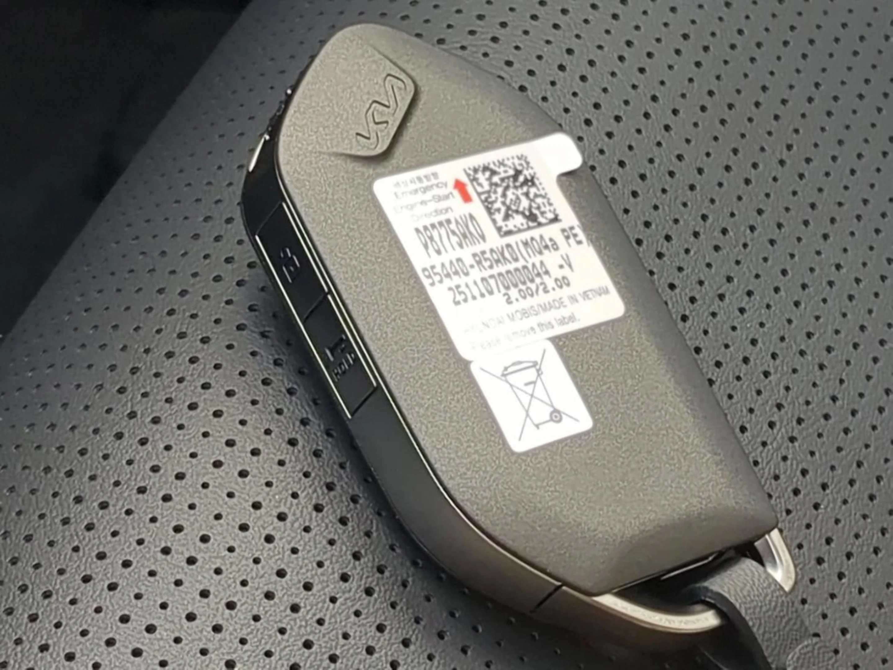 New 2026 Ebony Black Kia S image 35