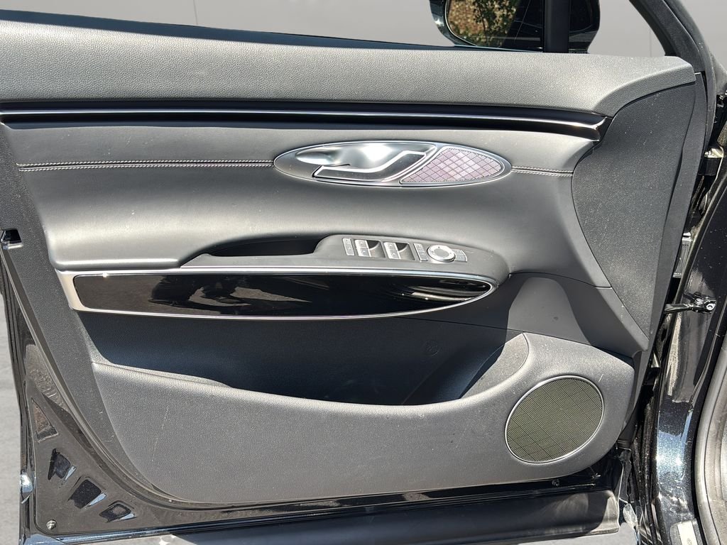 2026 GENESIS GV70 - Photo 11