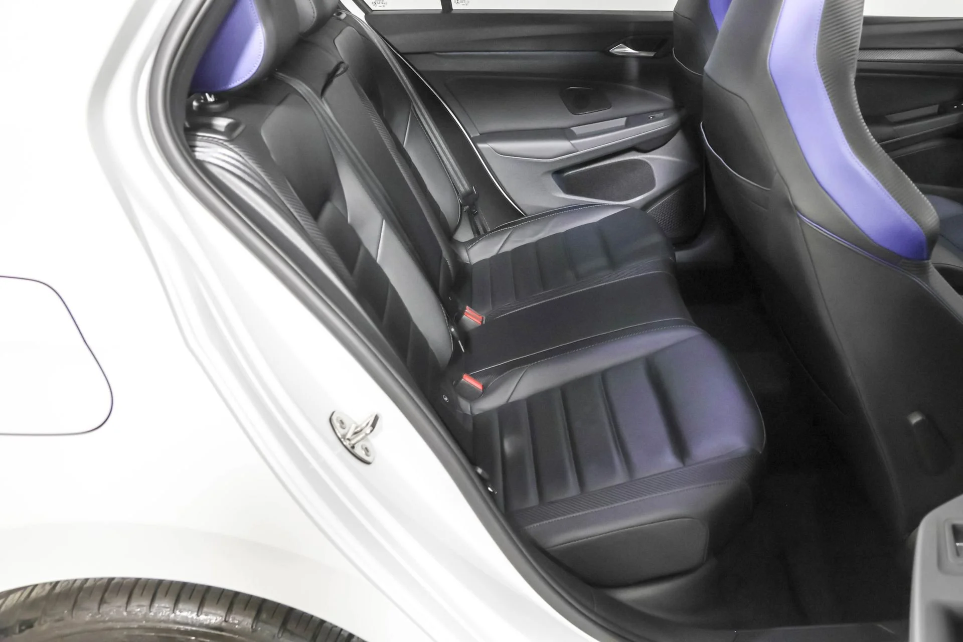 Used 2022 White Volkswagen NA image 41