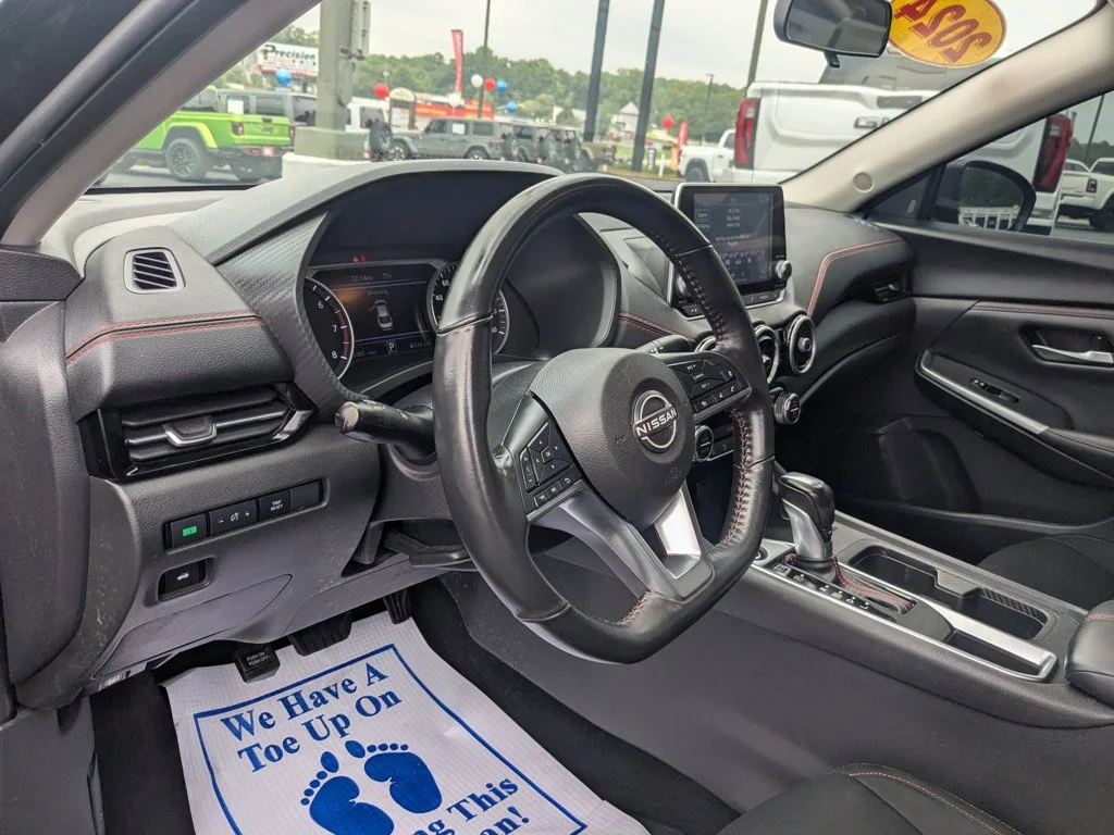 Used 2024 Super Black Nissan SR image 13