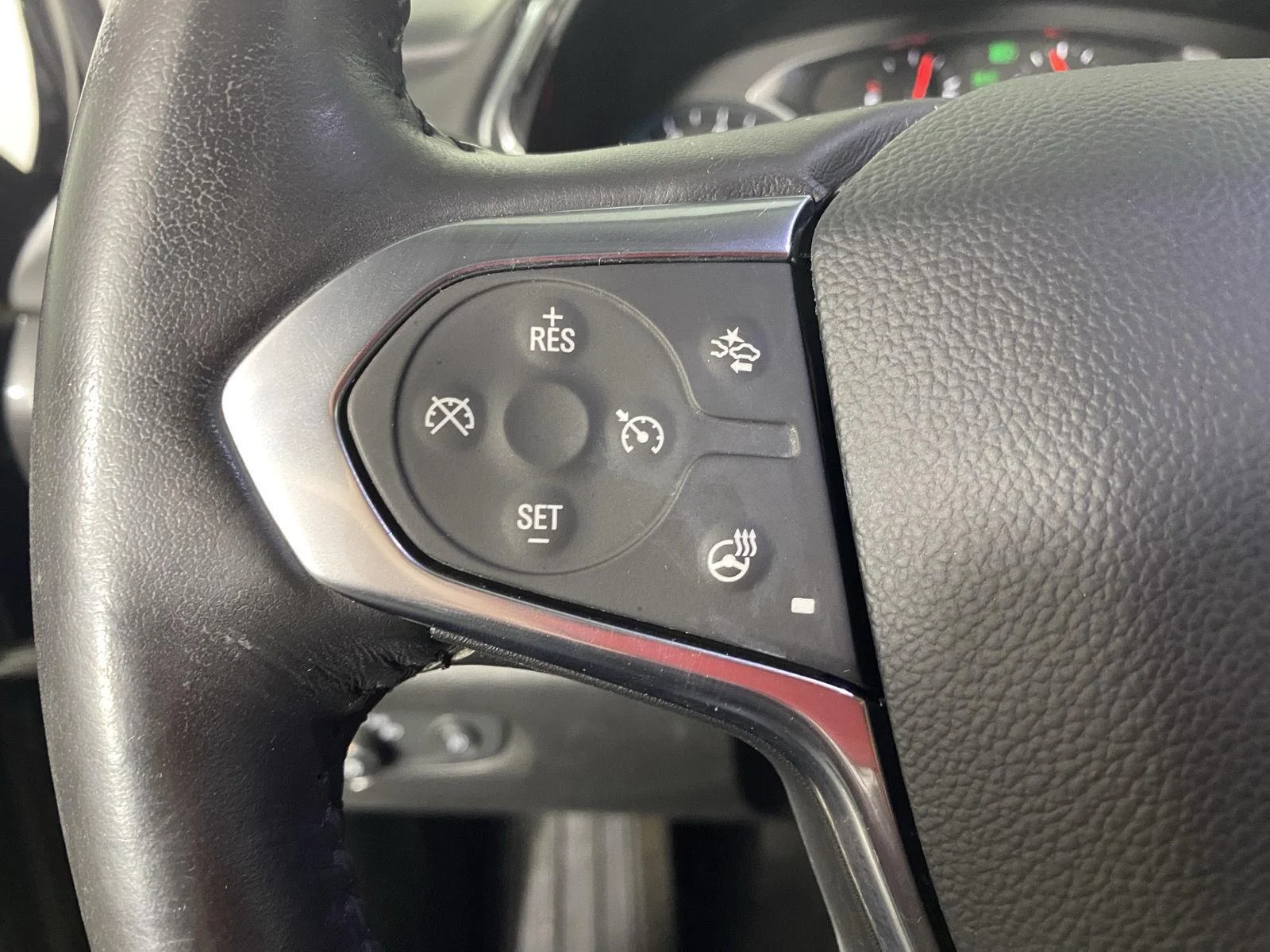 Used 2020 Mosaic Black Metallic Chevrolet High Country image 16