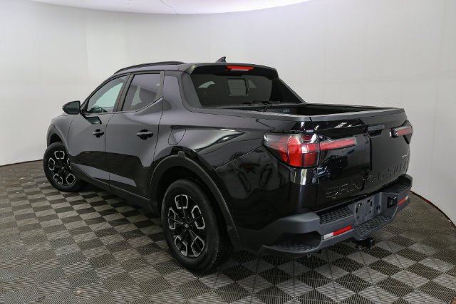 Used 2022 Black Hyundai SEL Premium image 7