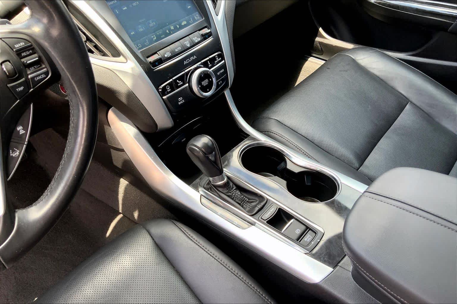 Used 2020 Lunar Silver Metallic Acura w/Technology Pkg image 15