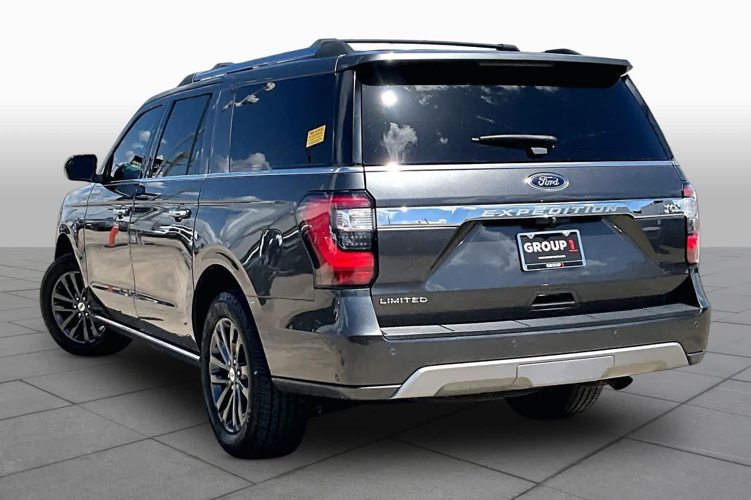 Used 2021 Magnetic Metallic Ford Limited image 12